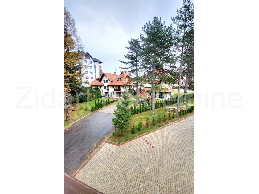 Квартира, 441 м², 110 000$ — FAKTOR